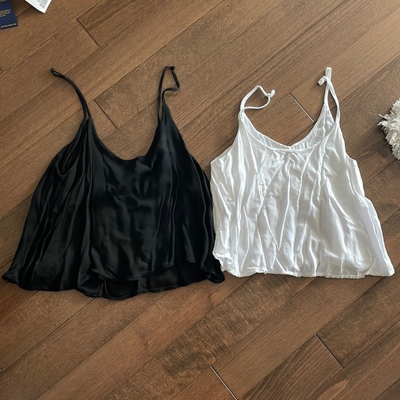 Two brandy Melville tank tops - Picture 1 of 3